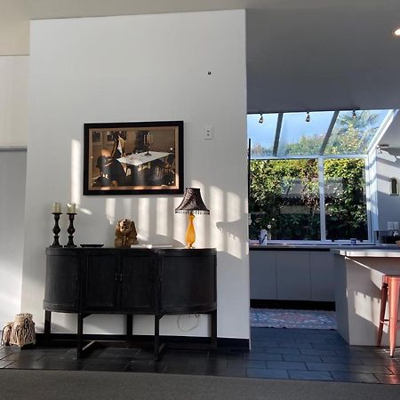Maison Blue - Chic Inner City Townhouse 纳皮尔 外观 照片