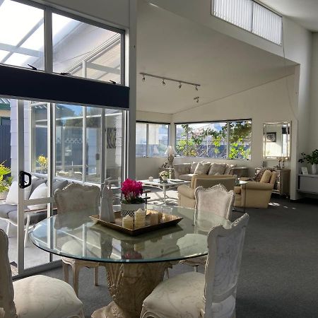Maison Blue - Chic Inner City Townhouse 纳皮尔 外观 照片